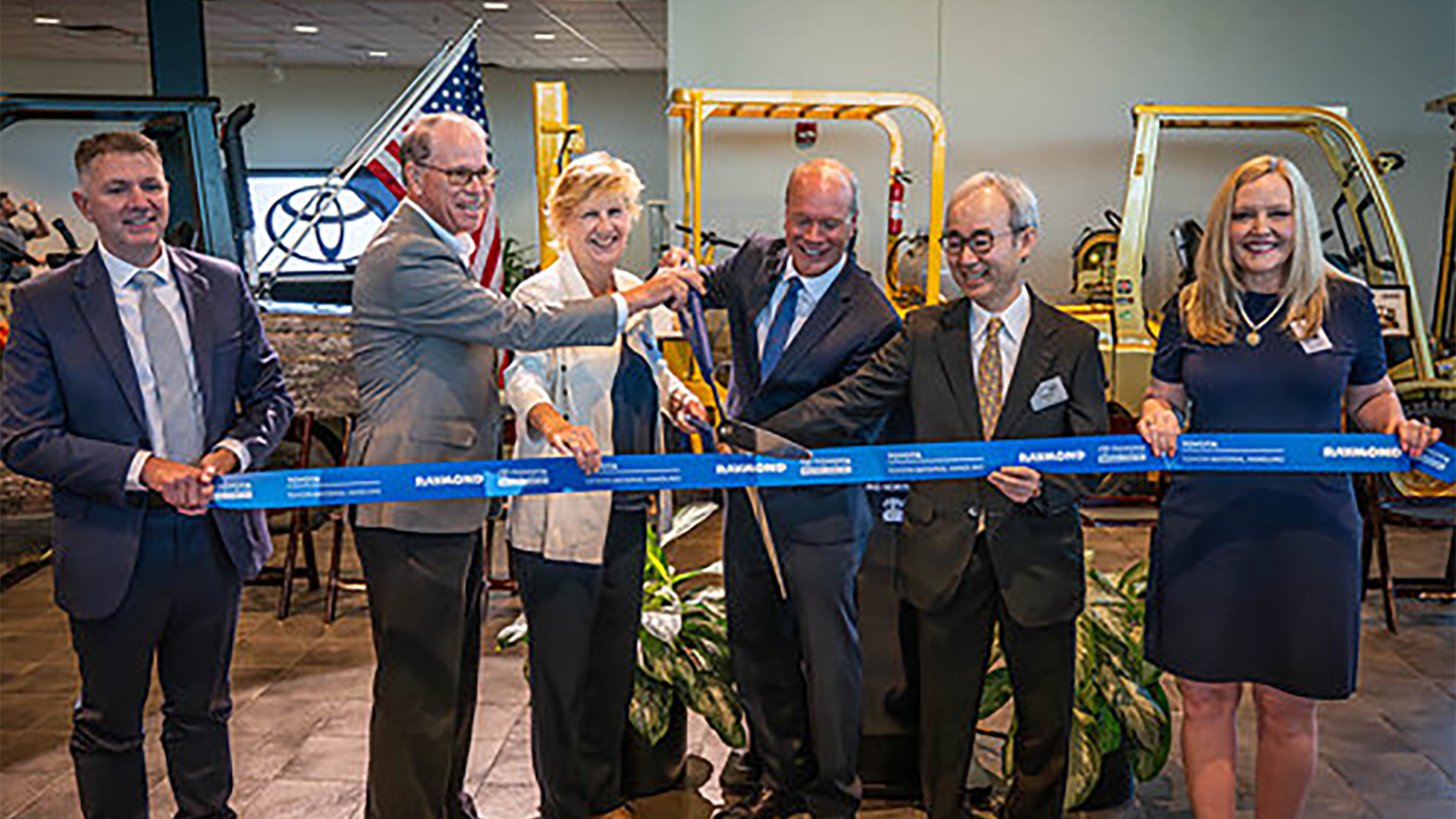 Toyota Material Handling North America opens new facility focused on electric equipment